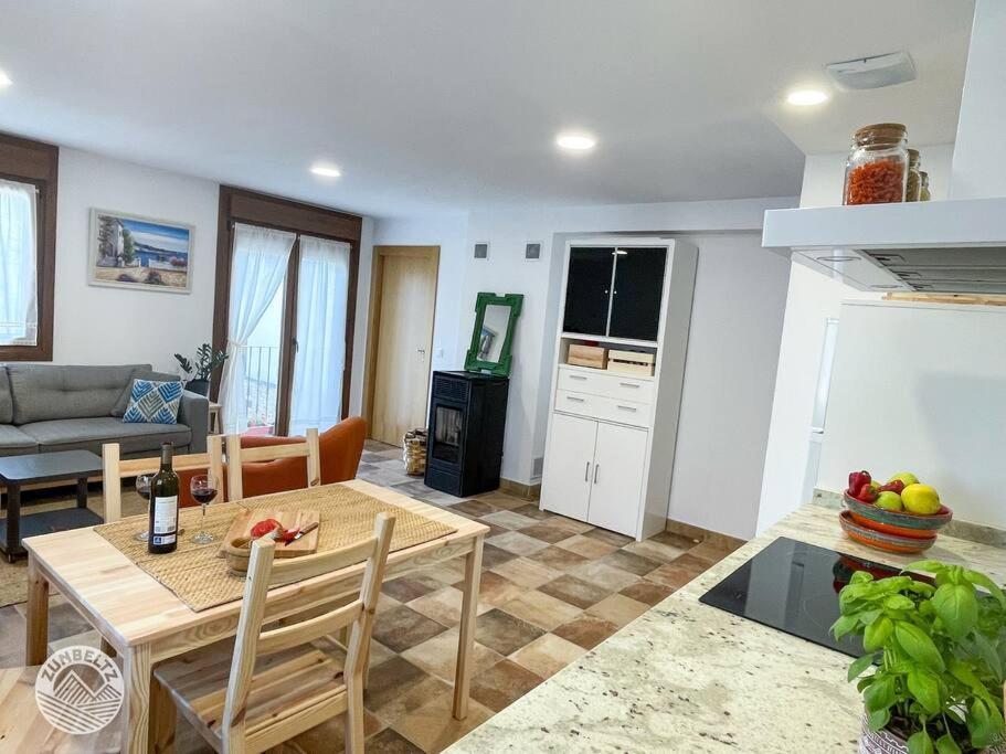 Casa Zunbeltz De 3 Habitaciones En Plena Montana Lezáun 外观 照片