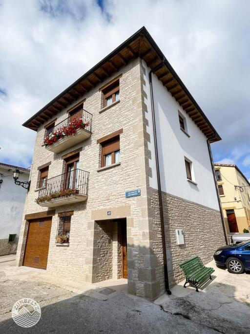 Casa Zunbeltz De 3 Habitaciones En Plena Montana Lezáun 外观 照片
