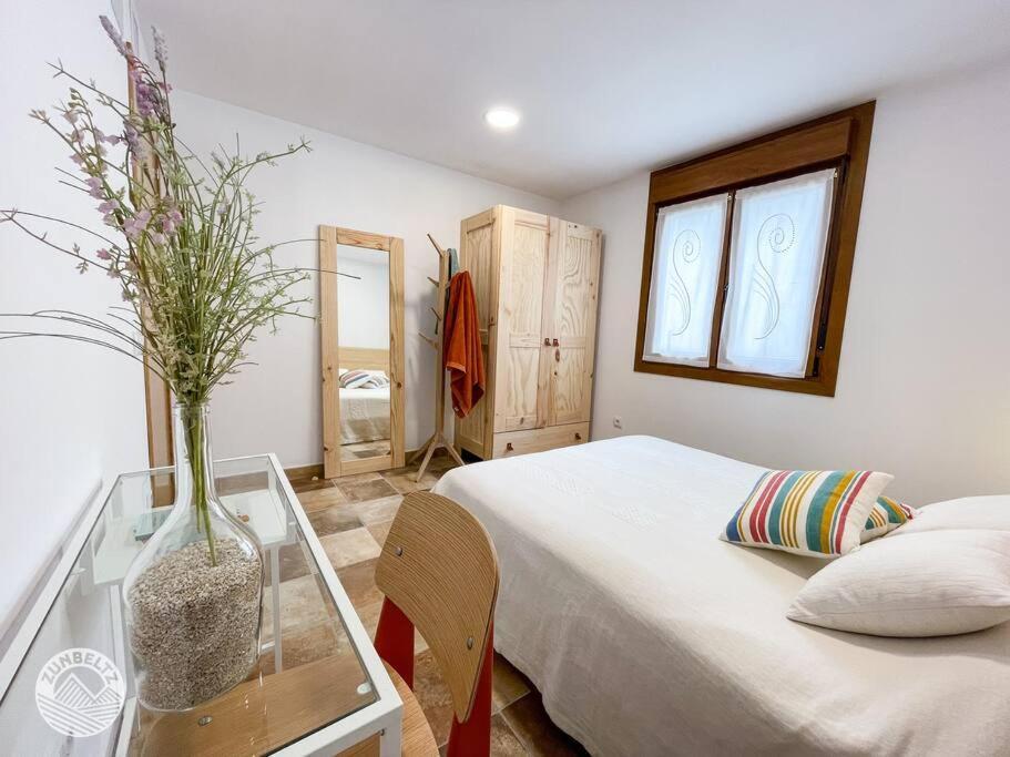Casa Zunbeltz De 3 Habitaciones En Plena Montana Lezáun 外观 照片
